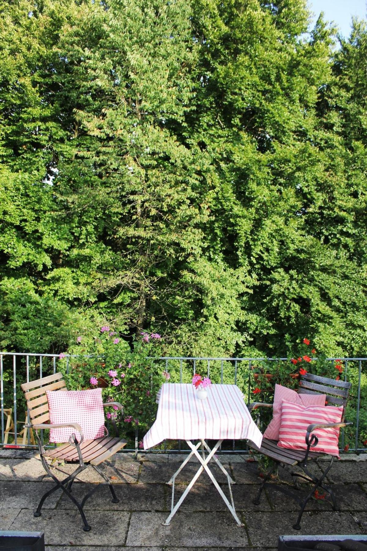 Grosse Wohnung Mit Dachterrasse In סטארנברג מראה חיצוני תמונה