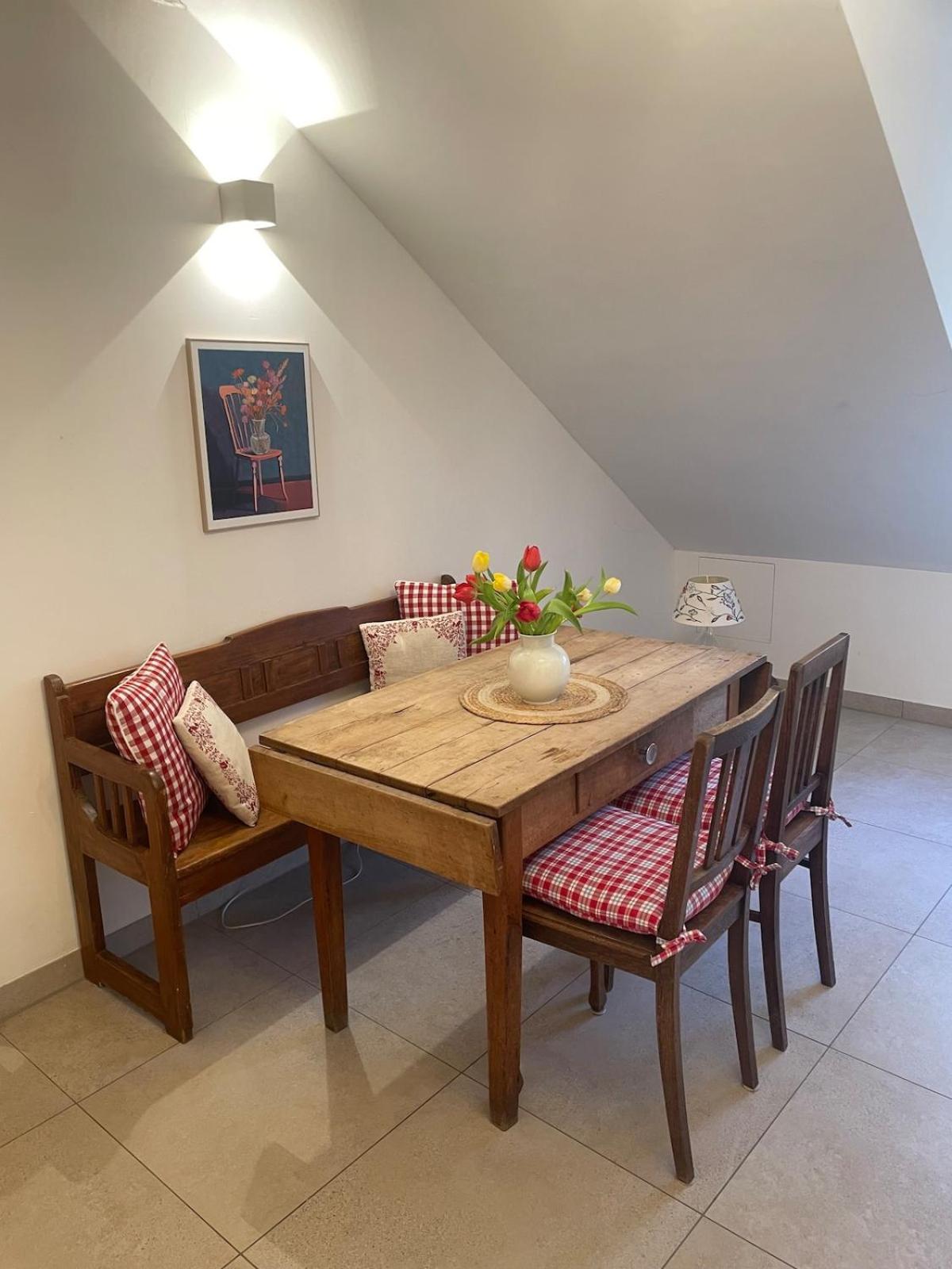 Grosse Wohnung Mit Dachterrasse In סטארנברג מראה חיצוני תמונה
